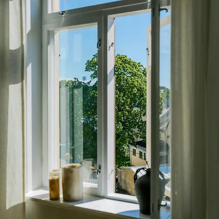 Apartament Designer Flat With Courtyard Balcony In *